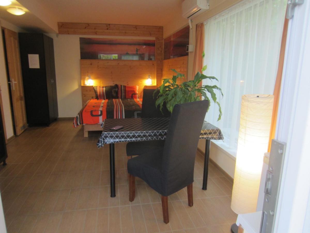 Elso Fecske Apartmanok Siofok Luaran gambar